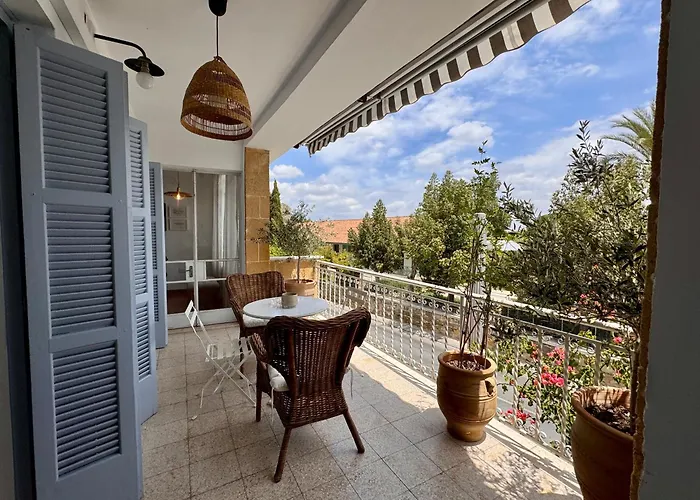 Liberty House - Central Two Bedroom Apartments